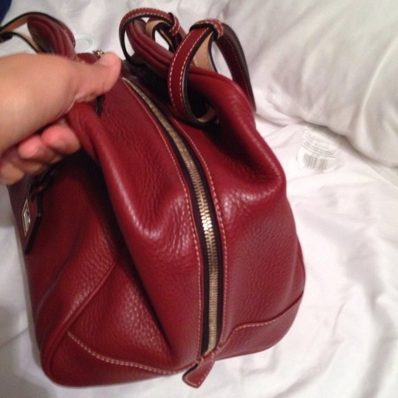 TAKING OFFERS- Dooney & Bourke Top Handle Satchel - Picture 2 of 12